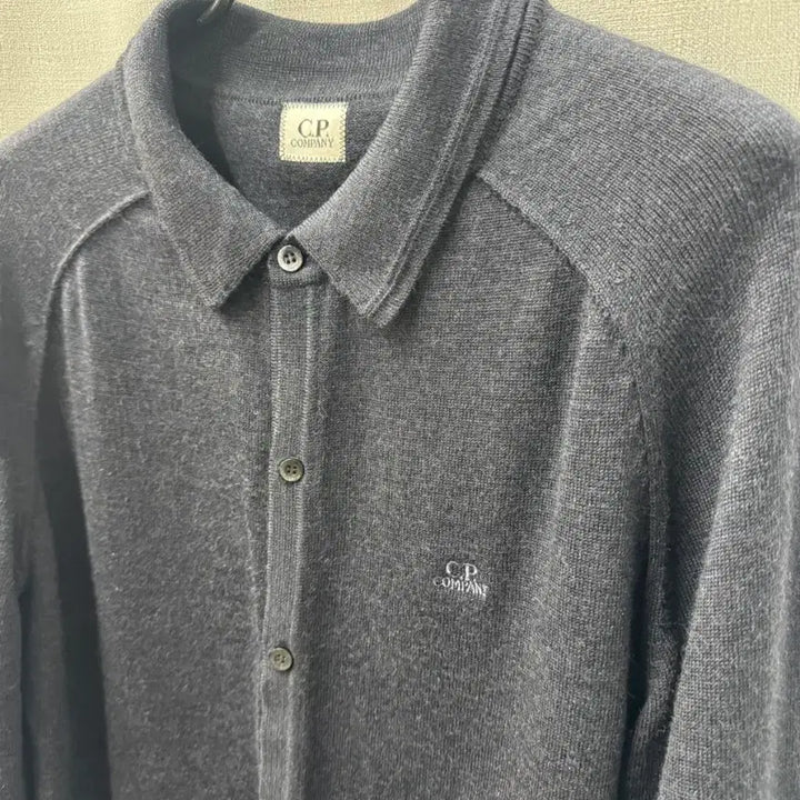 [SOLD OUT] 씨피컴퍼니 정품 로고 니트셔츠 가디건 (95~100)