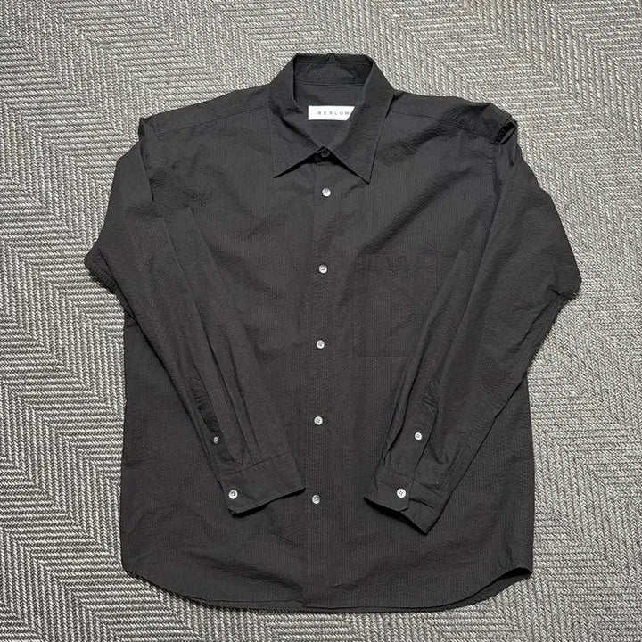 [SOLD OUT] Beslow 블랙 긴팔 셔츠(S)