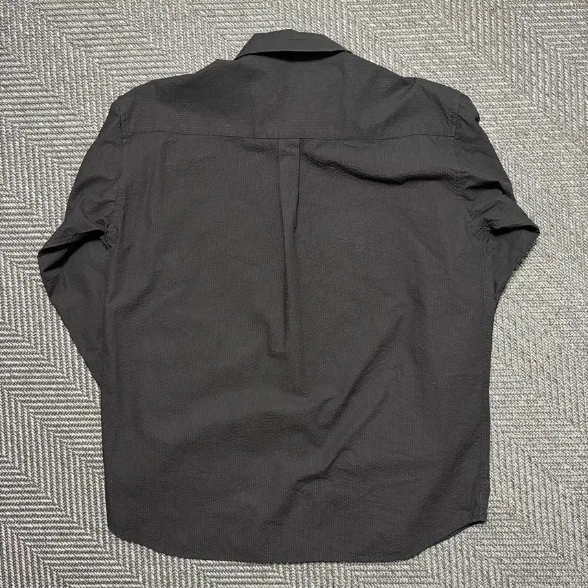 [SOLD OUT] Beslow 블랙 긴팔 셔츠(S)
