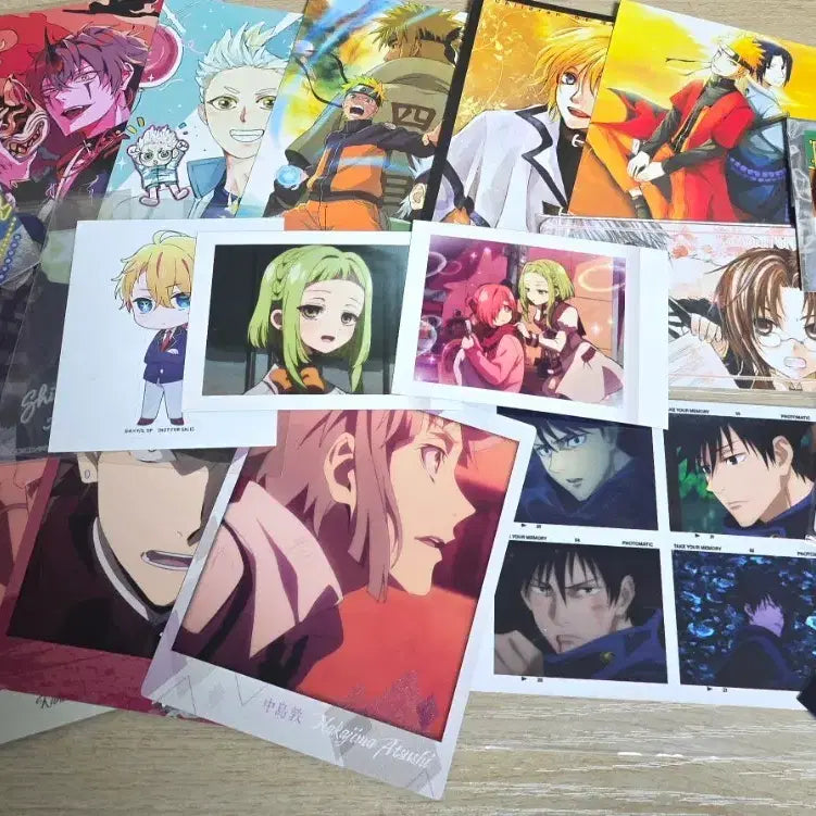 [BUNJANG] Anime Goods Bundle / 애니 굿즈 무료나눔 최애의아이 은혼 사카데이 쿠농 지하군