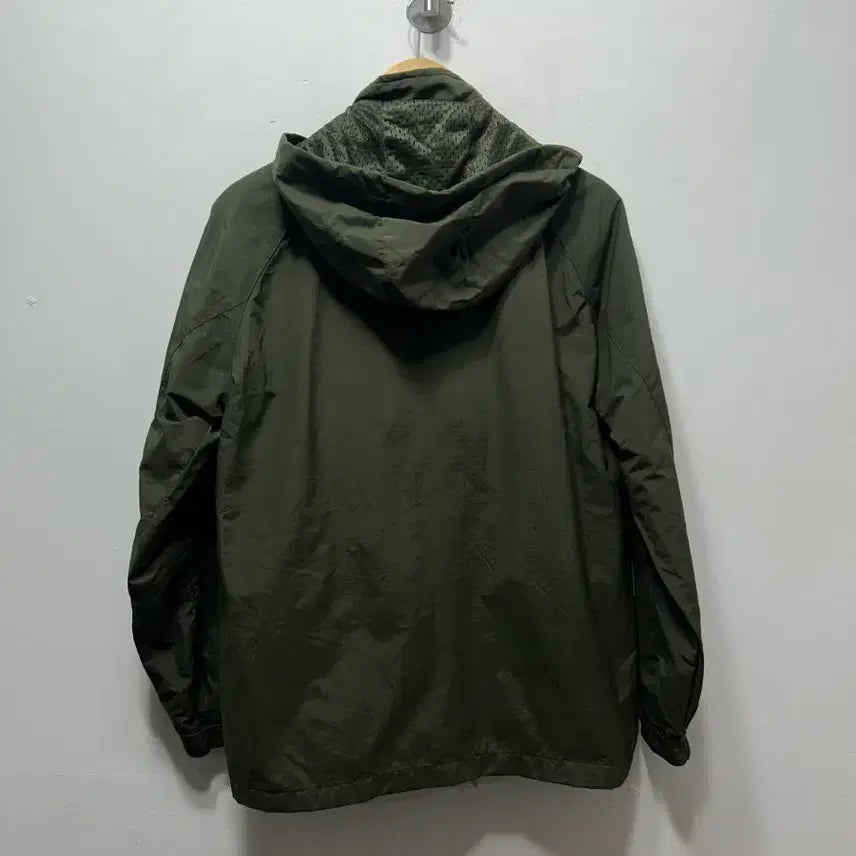 [BUNJANG] Khaki Hooded Windbreaker Jacket M / 카키색 후드 바람막이 점퍼 M