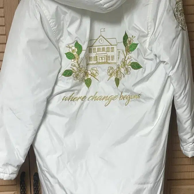 [BUNJANG] Ewha Womans University White Long Padded Jacket / 이화여대 돕바 롱패딩 화이트