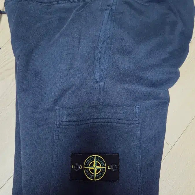 [BUNJANG] Stone Island Navy Training Jogger Pants / 스톤아일랜드 네이비 트레이닝 조거 팬츠