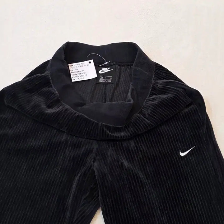 [BUNJANG] Nike Corduroy Training Pants / 나이키 츄리닝바지 <골덴>