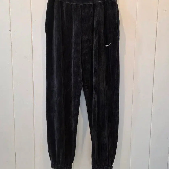 [BUNJANG] Nike Corduroy Training Pants / 나이키 츄리닝바지 <골덴>