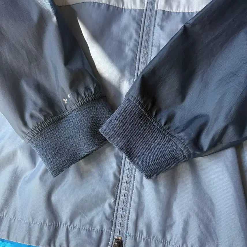 [BUNJANG] Under Armour Windbreaker Jacket / 언더아머 바람막이