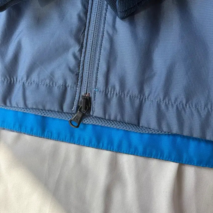 [BUNJANG] Under Armour Windbreaker Jacket / 언더아머 바람막이