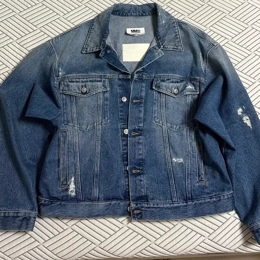 [BUNJANG] MM6 Oversized Denim Jacket (Size 50) / MM6 마르지엘라 오버사이즈 데님 자켓 50 사이즈