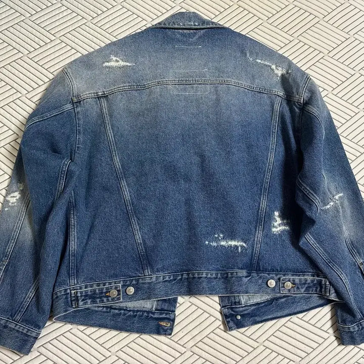 [BUNJANG] MM6 Oversized Denim Jacket (Size 50) / MM6 마르지엘라 오버사이즈 데님 자켓 50 사이즈