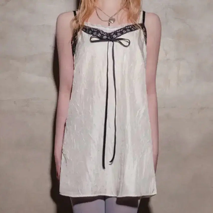 [BUNJANG] High School Disco Ivory Slip Top / 하이스쿨디스코 아이보리 슬립탑