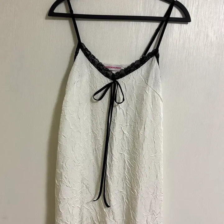 [BUNJANG] High School Disco Ivory Slip Top / 하이스쿨디스코 아이보리 슬립탑