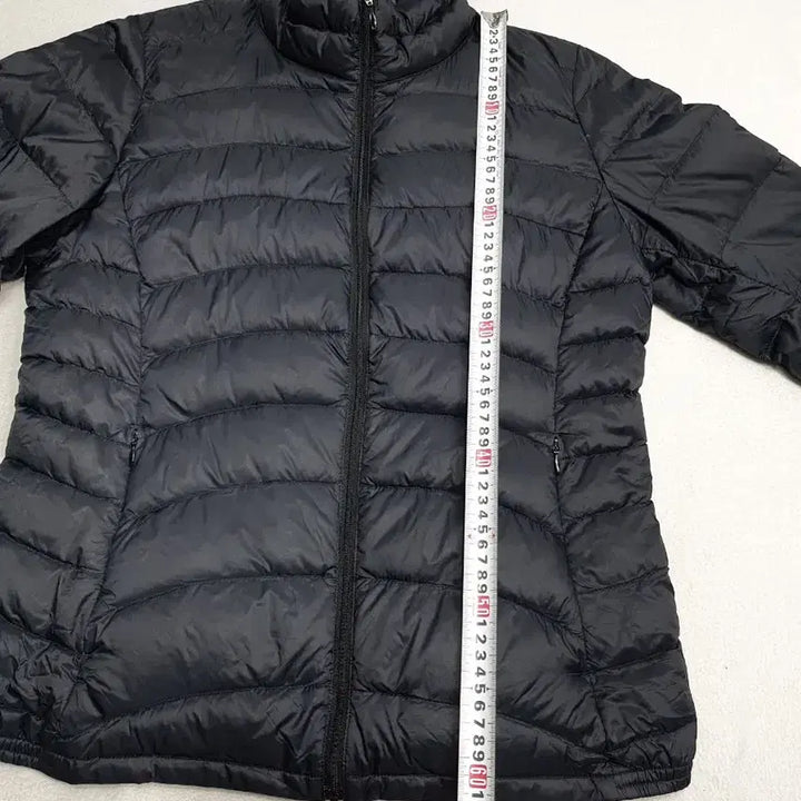 [BUNJANG] Uniqlo Lightweight High Neck Down Jacket - Black - M / 유니클로 경량 패딩 하이넥 다운 자켓 블랙 m