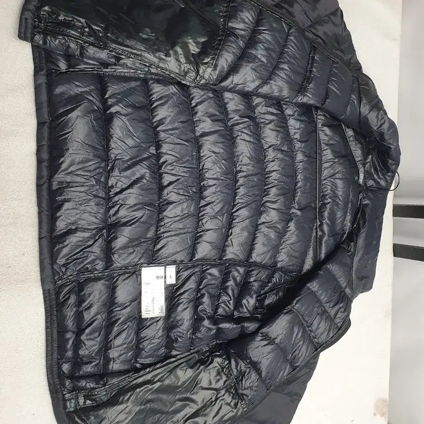 [BUNJANG] Uniqlo Lightweight High Neck Down Jacket - Black - M / 유니클로 경량 패딩 하이넥 다운 자켓 블랙 m
