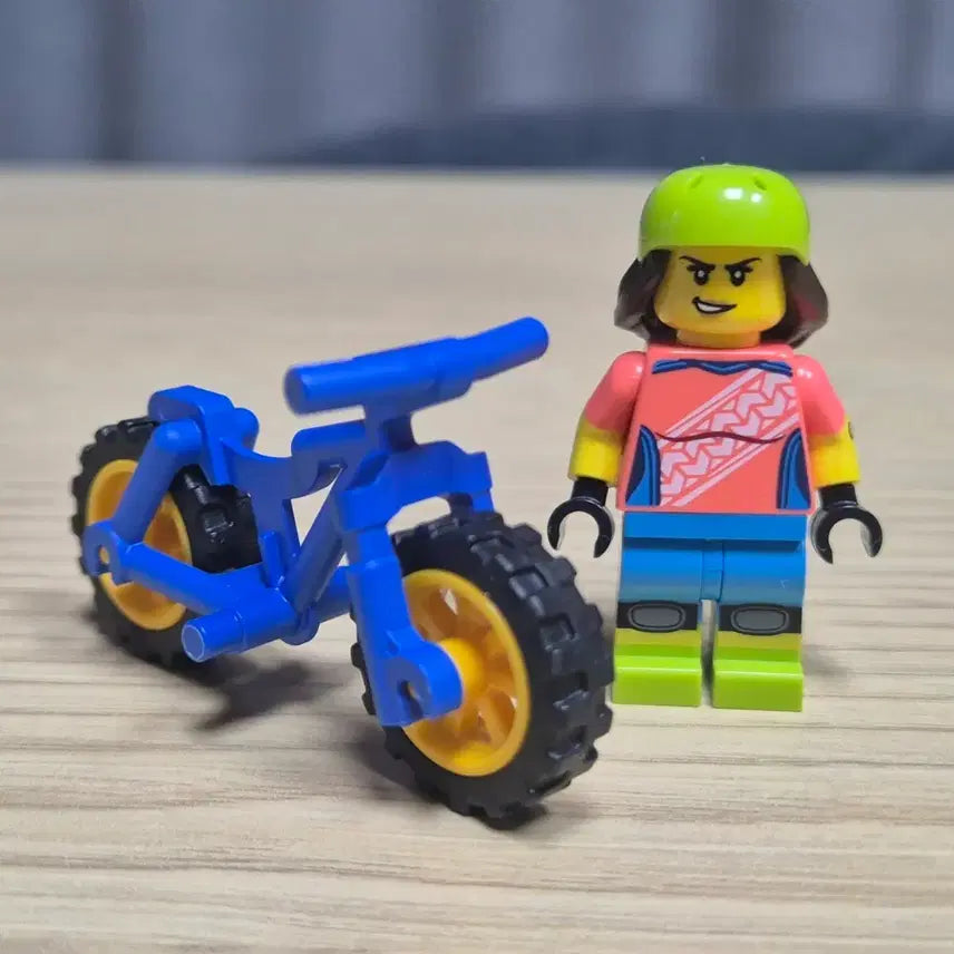 [BUNJANG] Lego 71025 Mountain Biker Minifigure / 레고 71025 산악 자전거 선수 미니피규어