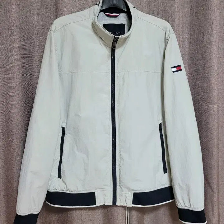 [BUNJANG] Tommy Hilfiger Men's Gray Bomber Jacket / 타미힐피거 남성 블루종 봄 자켓