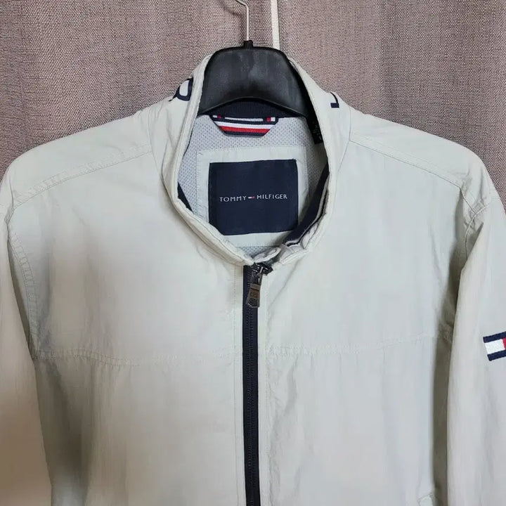 [BUNJANG] Tommy Hilfiger Men's Gray Bomber Jacket / 타미힐피거 남성 블루종 봄 자켓