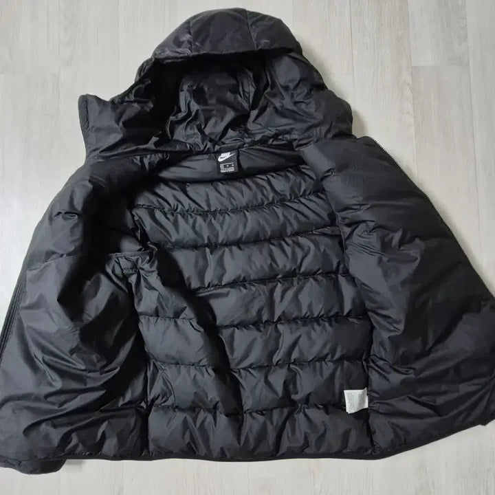 [BUNJANG] Nike Windrunner Duck Down Padded Hooded Jacket Black / (무료배송)나이키 윈드러너  후드 덕다운  패딩 블랙