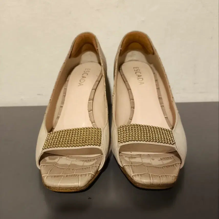 [BUNJANG] Escada 245mm 37.5 Heels / 245mm 37.5 에스까다 구두 힐