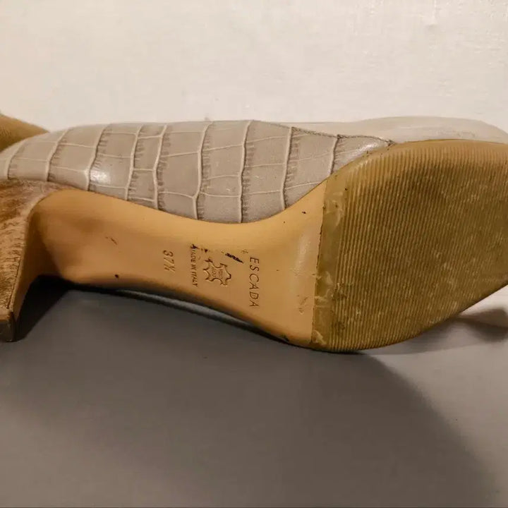 [BUNJANG] Escada 245mm 37.5 Heels / 245mm 37.5 에스까다 구두 힐