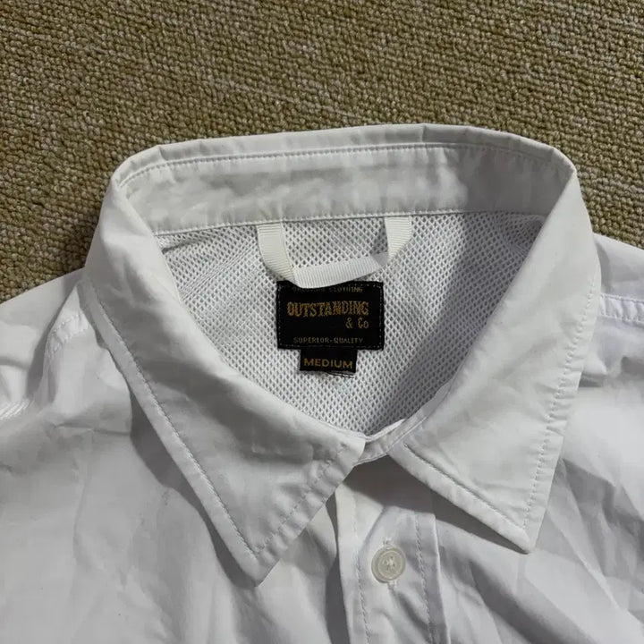 [BUNJANG] OUTSTANDING 나일론 아미 셔츠(M) / OUTSTANDING 나일론 아미 셔츠(M)