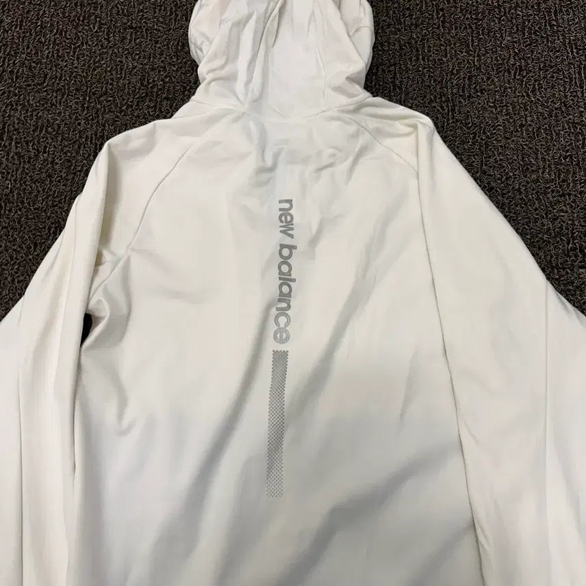 [BUNJANG] New Balance Hooded Zip-up S / 뉴발란스 후드집업 운동복 S