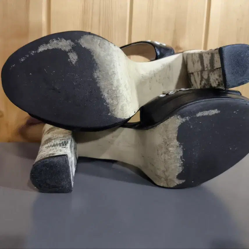 [BUNJANG] SUECOMMA BONNIE Heels / 230mm 슈콤마보니 구두 힐