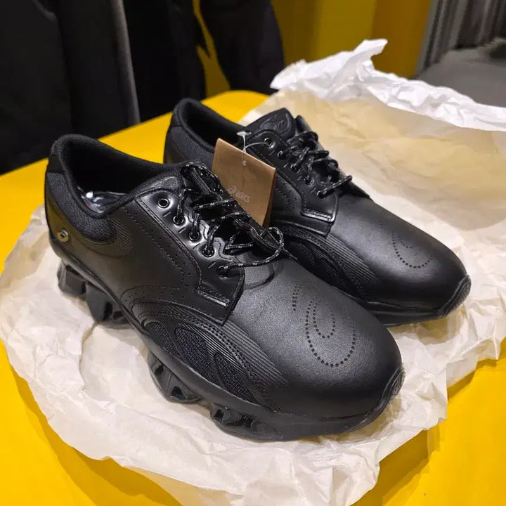 [BUNJANG] Asics Gel Quantum SP Black Sneakers / 아식스 젤퀀텀SP 블랙 275