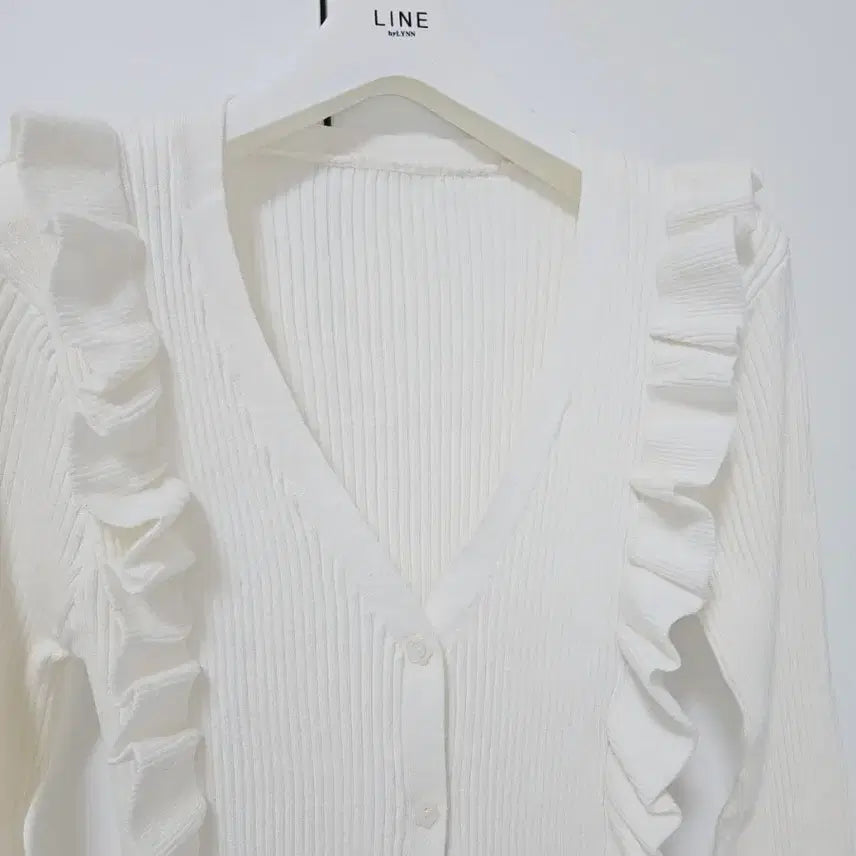 [BUNJANG] White Frill Knit Set / 화이트 컬러 프릴 니트 3종 전부