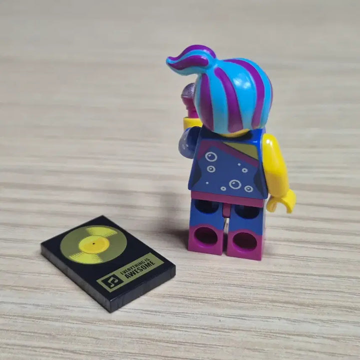 [BUNJANG] Lego Movie 2 Flashback Lucy Minifigure / 레고 무비2 플래쉬백 루시 미니피규어