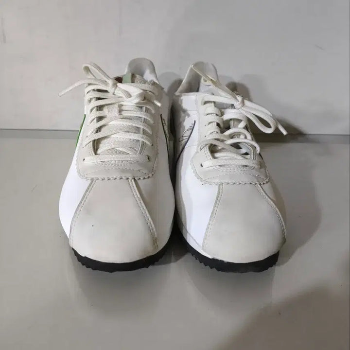 [BUNJANG] 265mm 나이키 코르테즈 발렌타인 스니커즈 / 265mm 나이키 코르테즈 발렌타인 스니커즈