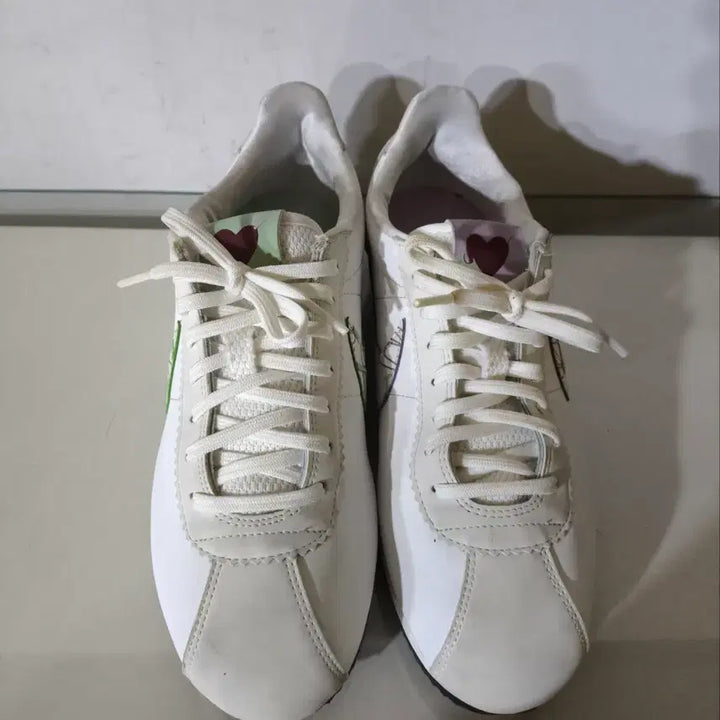 [BUNJANG] 265mm 나이키 코르테즈 발렌타인 스니커즈 / 265mm 나이키 코르테즈 발렌타인 스니커즈