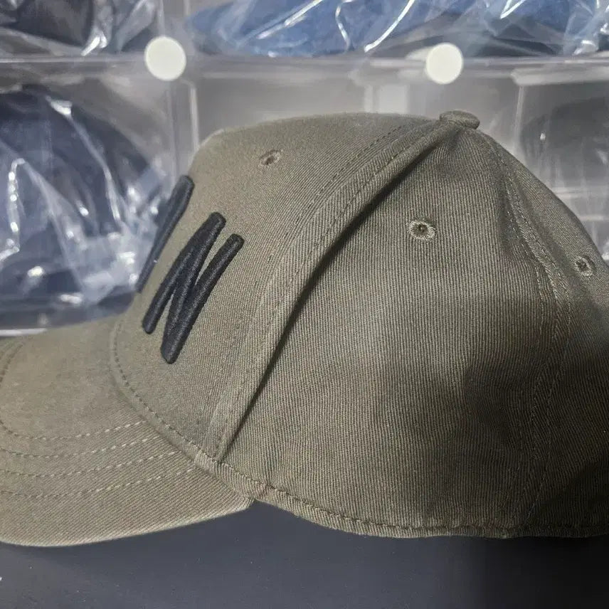 [BUNJANG] Dsquared2 ICON Ball Cap Hat / [정품] 디스퀘어드2 볼캡 모자 ICON 카키