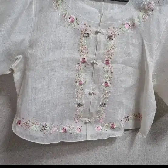 [BUNJANG] Embroidered Ramie Blouse / e004 모시 꽃자수 블라우스 7부