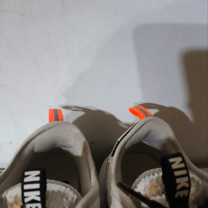 [BUNJANG] Nike TC 7900 Sneakers / 245mm 3M x 나이키 TC 7900 운동화