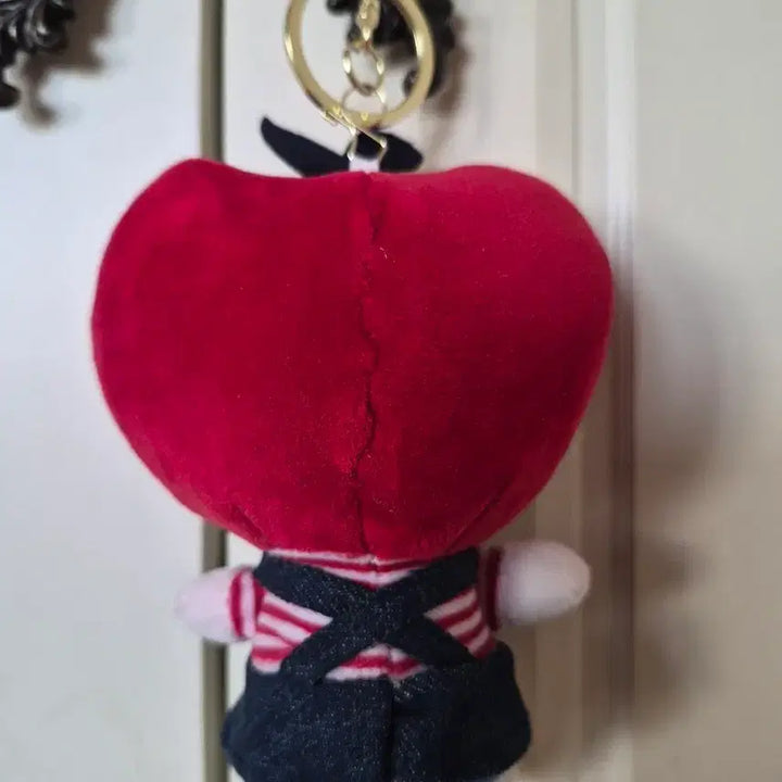 [BUNJANG] Hello Kitty Apple Keyring Doll / 헬로키티 사과 키링 인형 가방고리인형