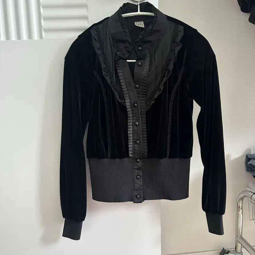 [BUNJANG] Q Vintage Satin Blouse Shirt / 큐빈티지 긱시크 새틴 블라우스 셔츠 레이어드 와이즈걸 shop502