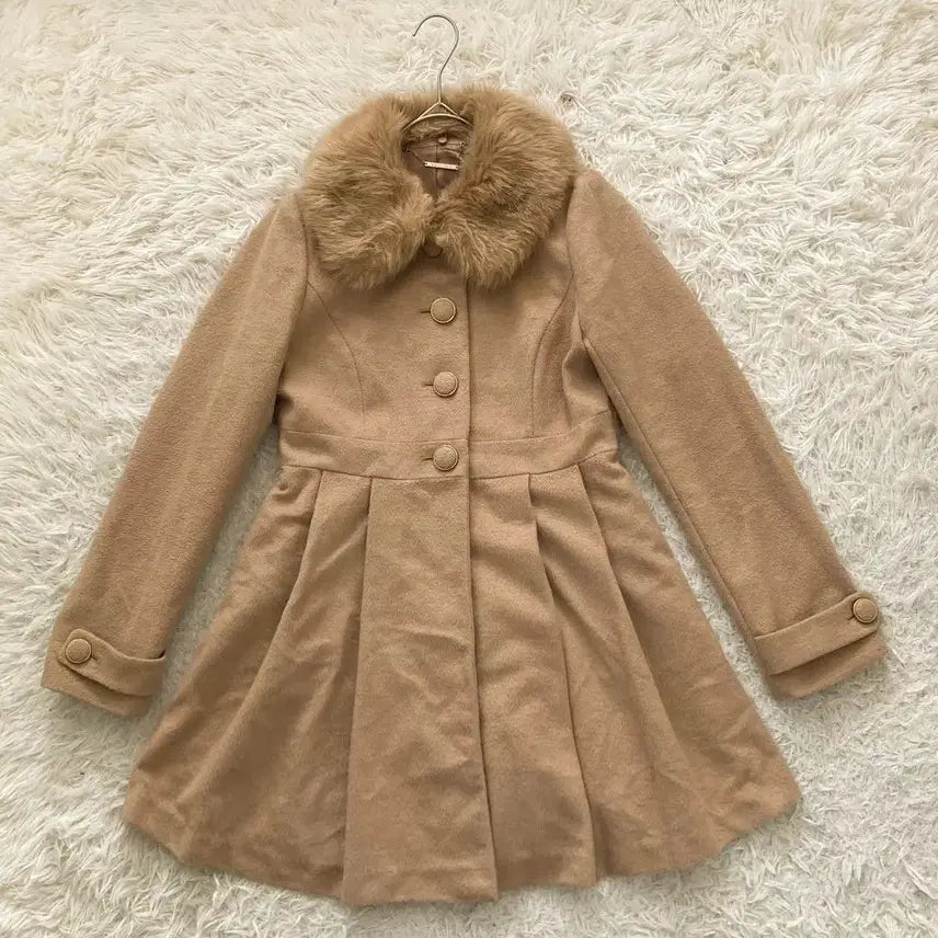 [BUNJANG] Vintage Detachable Fur Collar Pleated Coat / 빈티지 퍼 카라 플리츠 코트 라떼갸루