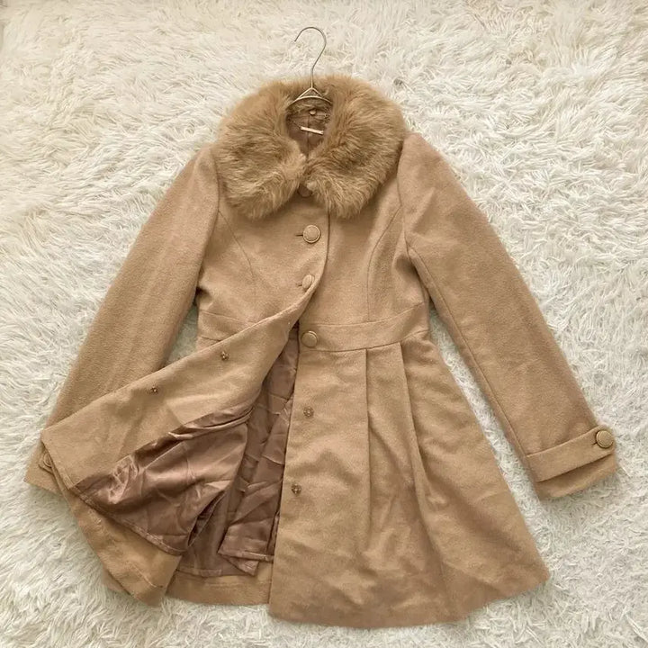 [BUNJANG] Vintage Detachable Fur Collar Pleated Coat / 빈티지 퍼 카라 플리츠 코트 라떼갸루