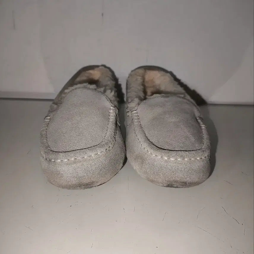 [BUNJANG] UGG Ansley Moccasin Boots / 230mm 어그 앤슬리 모카 방한화 회색