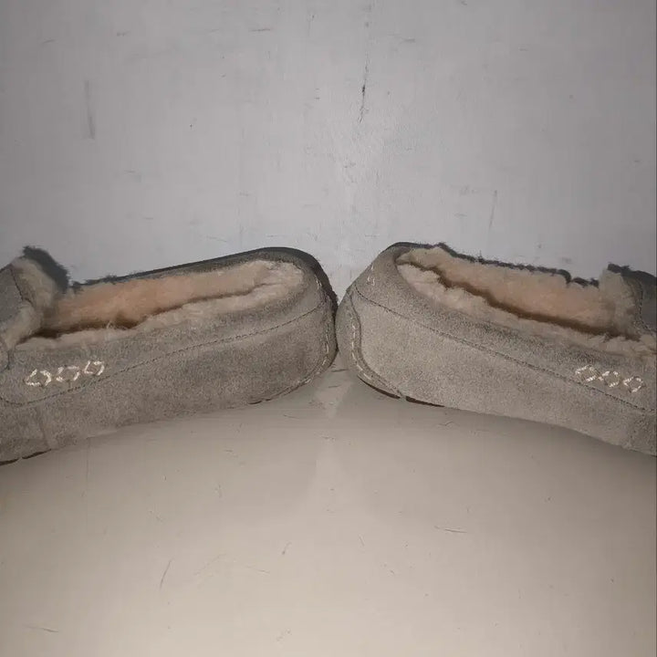 [BUNJANG] UGG Ansley Moccasin Boots / 230mm 어그 앤슬리 모카 방한화 회색