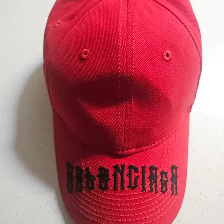 [BUNJANG] Balenciaga Red Logo Ball Cap / 발렌시아가 레드 로고 볼캡 모자