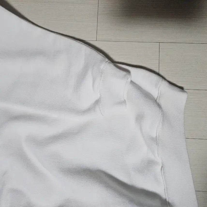 [BUNJANG] Vetements Rainbow Logo Sweatshirt White / [S]베트멍 레인보우 로고 맨투맨 화이트