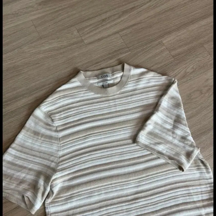 [BUNJANG] COS Jacquard Stripe Knit T-shirt / COS 코스 자카드 스트라이프 니트 티셔츠 (S)