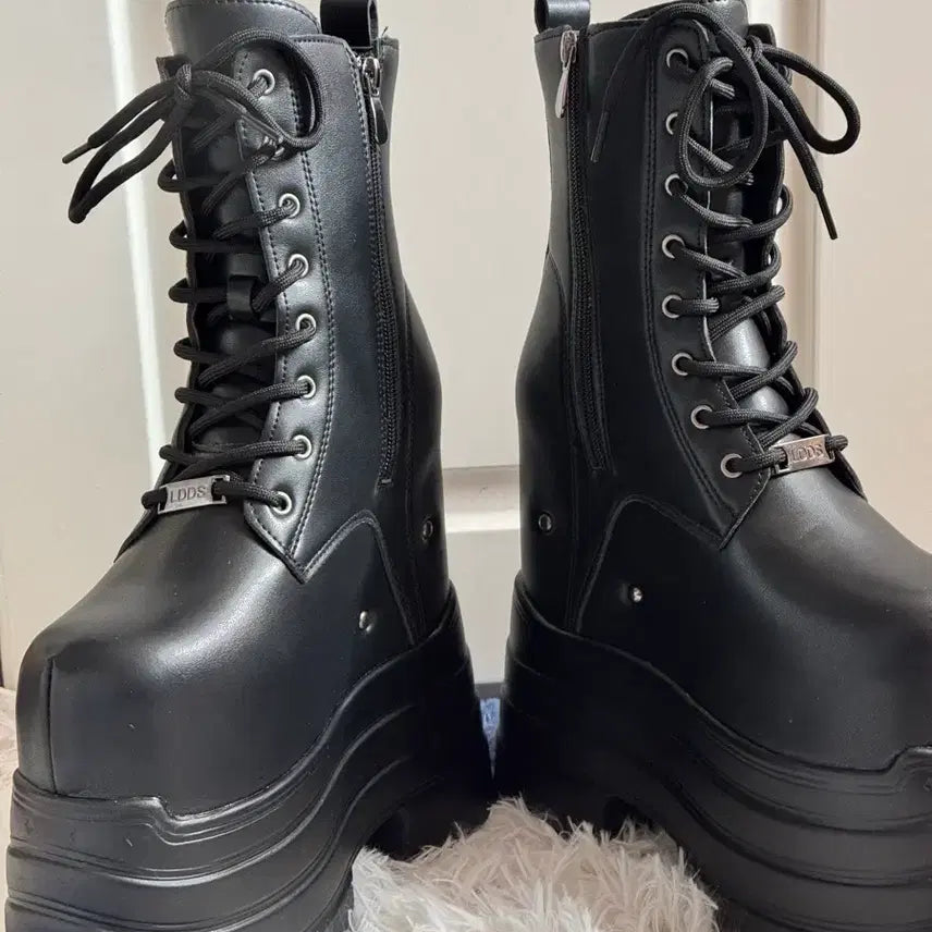 [SOLD OUT] 설명읽기 22cm 230-240 스탠딩화 대여