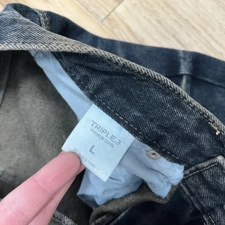 [BUNJANG] Triple J Wide Jeans 32 / 트리플 J 와이드 청바지 32