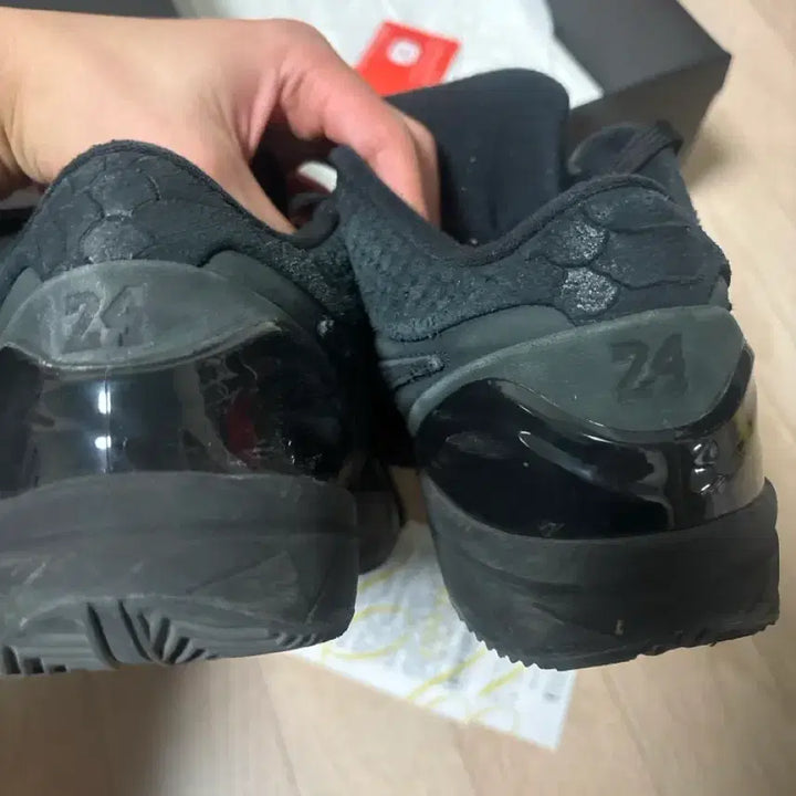 [BUNJANG] Nike Kobe 4 Sneakers / 나이키 코비4
