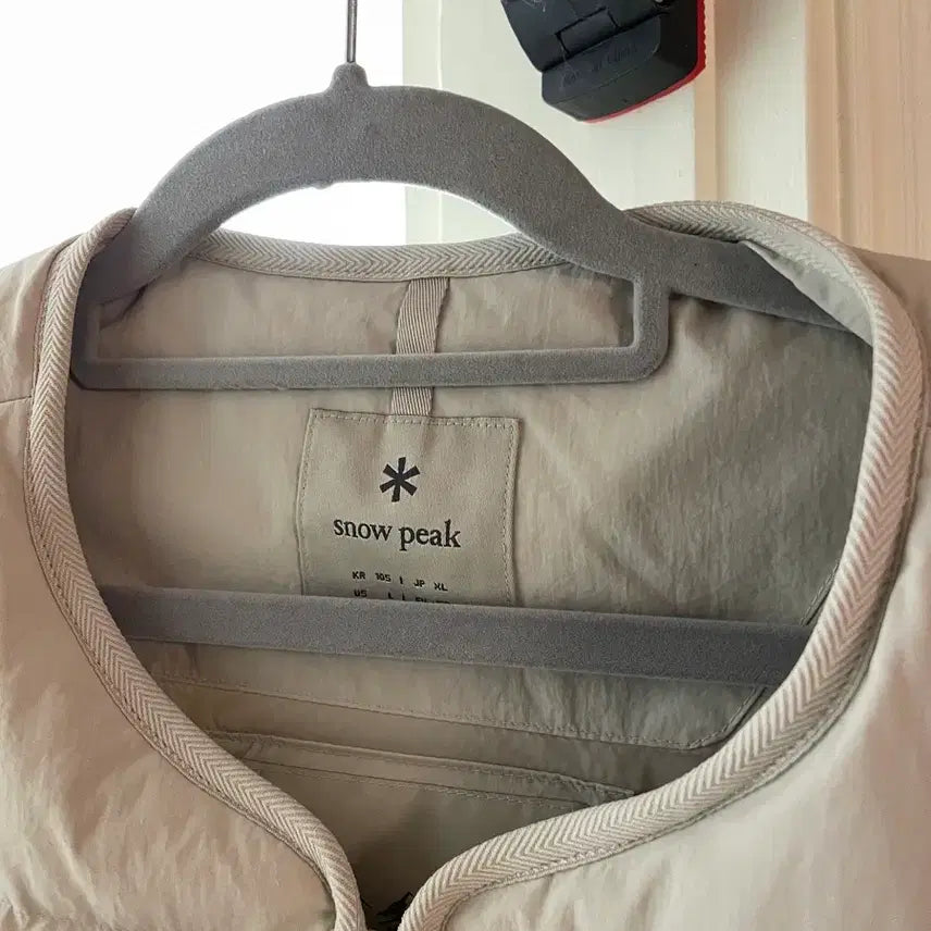 [BUNJANG] Snow Peak Padded Vest Beige / 스노우피크 패딩 조끼 베이지