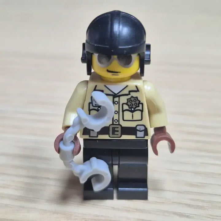 [BUNJANG] Lego 8684 Traffic Police Minifigure / 레고 8684 교통 경찰 미니피규어