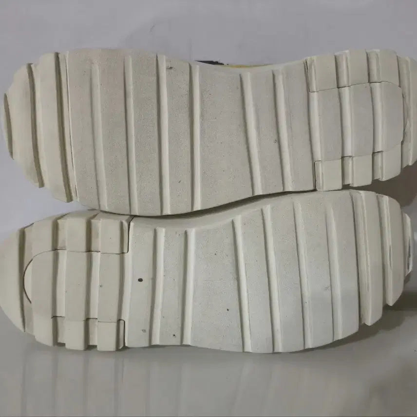 [BUNJANG] Onitsuka Tiger Chunky Slip-On Sneakers / 265mm 오니츠카타이거 청키 슬립온