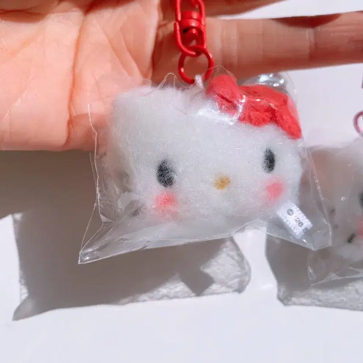 [BUNJANG] Sanrio Hello Kitty Mini Mascot Doll Keyring Set / 산리오 니코니코 미니 마스코트 인형키링2개세트 새상품 키티